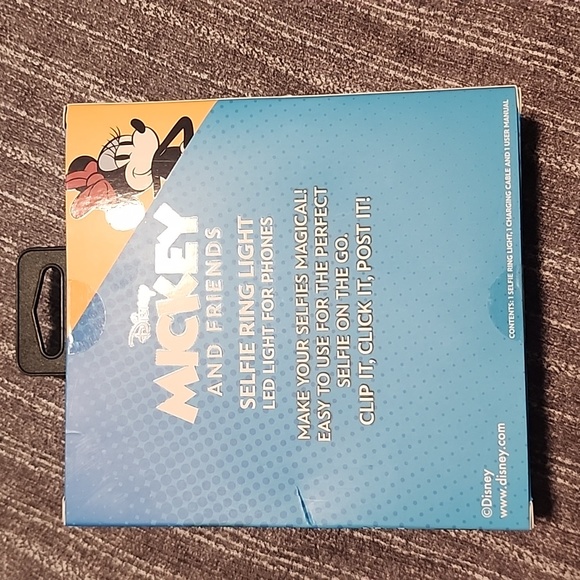 Mickey & Friends Selfie Ring Light LED Light for Phones - Picture 2 of 2